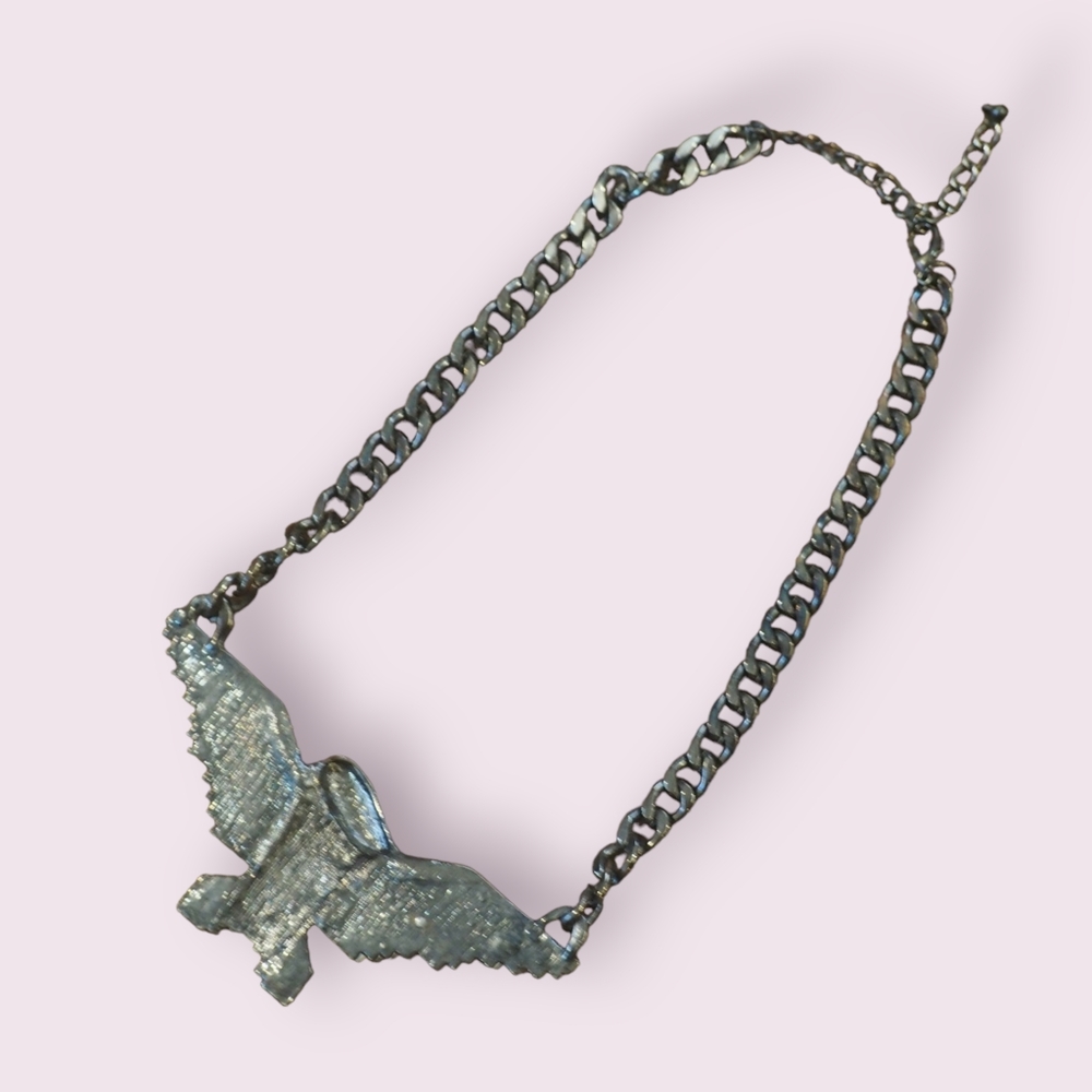 Rhinestone Eagle Nechlace - Picture 9 of 9
